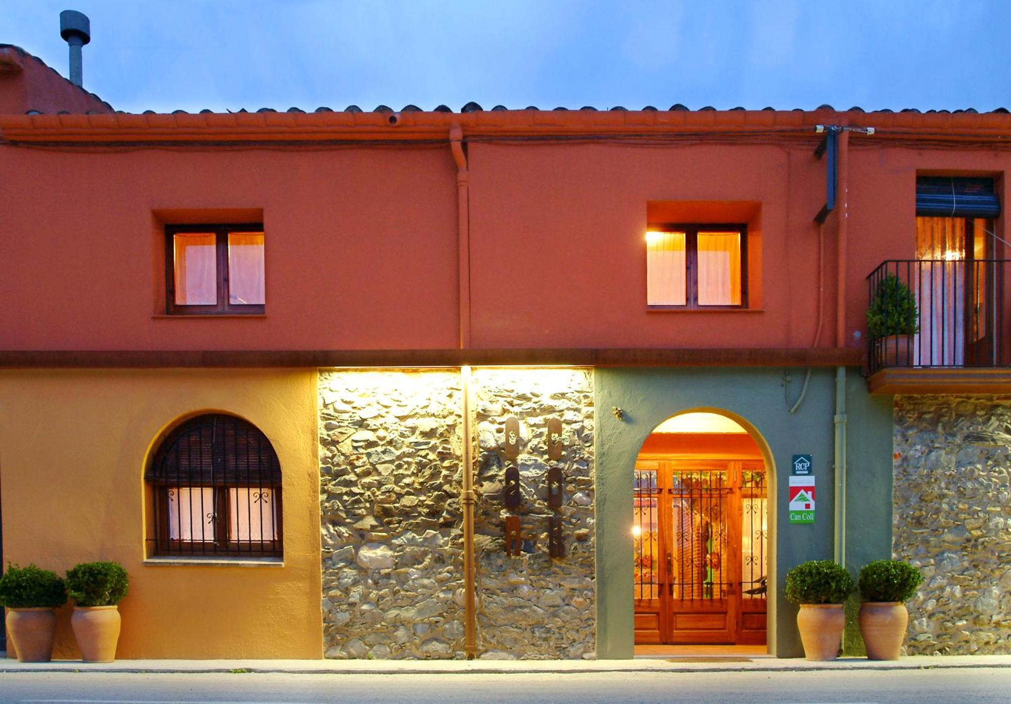 Casa Rural Can Coll Garriguella Exterior foto